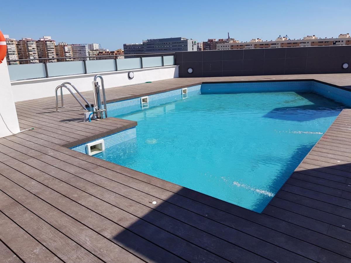 Central Premium Pool Terrace New Malaga Luaran gambar