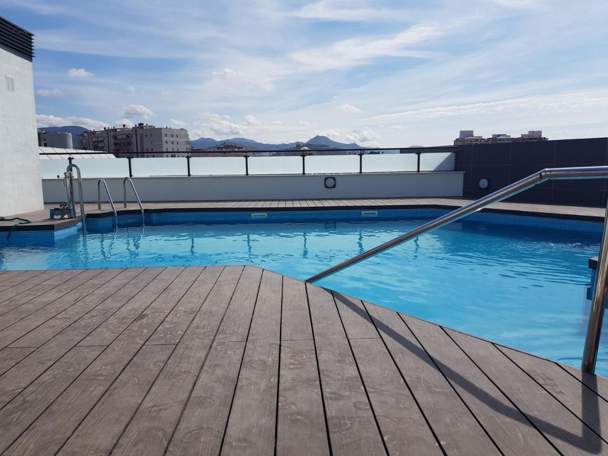 Central Premium Pool Terrace New Malaga Luaran gambar